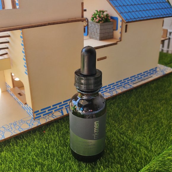 Special-Edition Mary Kay Men's Beard Oil - Picture 11 of 12